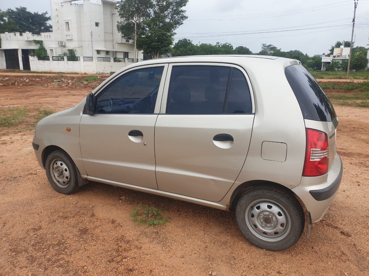 Hyundai Santro Xing(20082015) Gls Lpg Mahindra First Choice